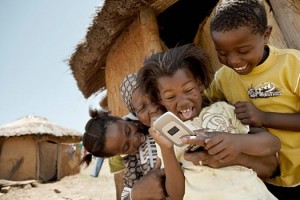 pengguna handphone di afrika