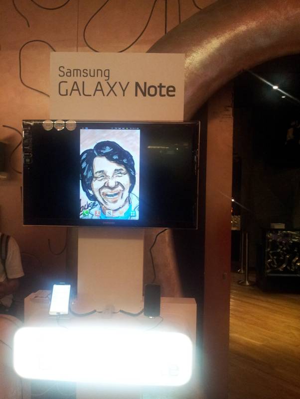 Karikaktur dengan Samsung Galaxy Note