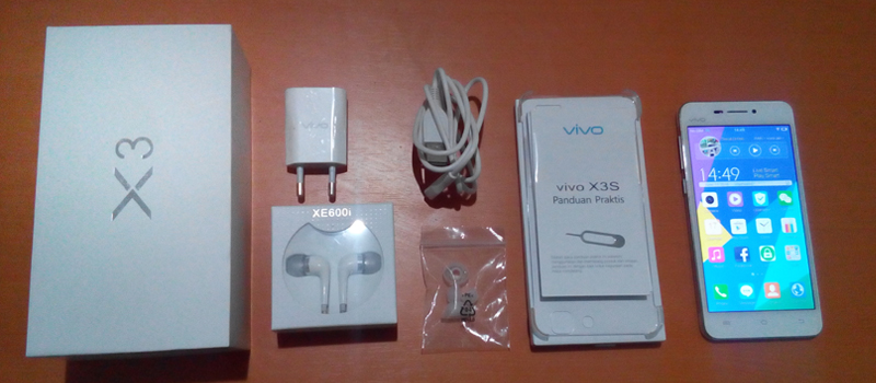 Vivo X3S package