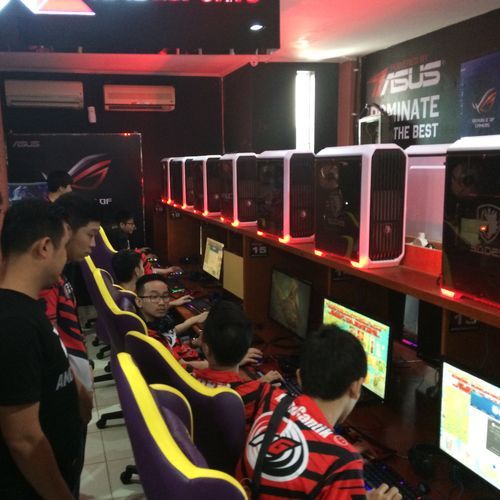 AMD Resmikan Gaming Arena eSport Pertama Mereka di Indonesia