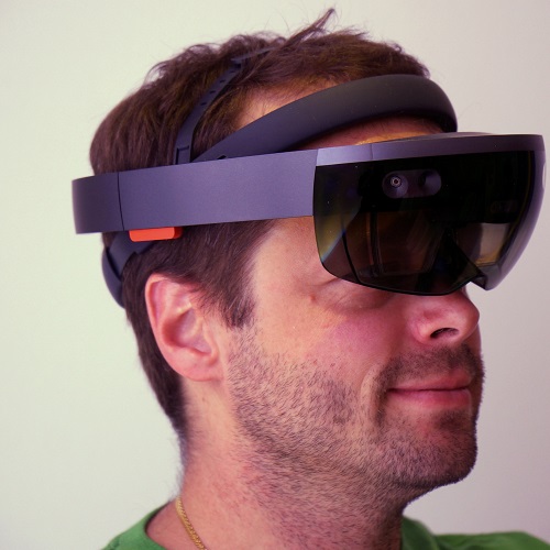 Preorder HoloLens Kini Tersedia untuk Beberapa Wilayah Baru