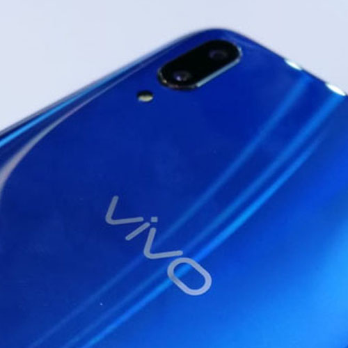 Vivo V11 Pro, HP Pertama di Indonesia dengan Fingerprint Dalam Layar + Snapdragon 660