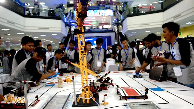 Kompetisi Robotik Madrasah 2018 Produk
